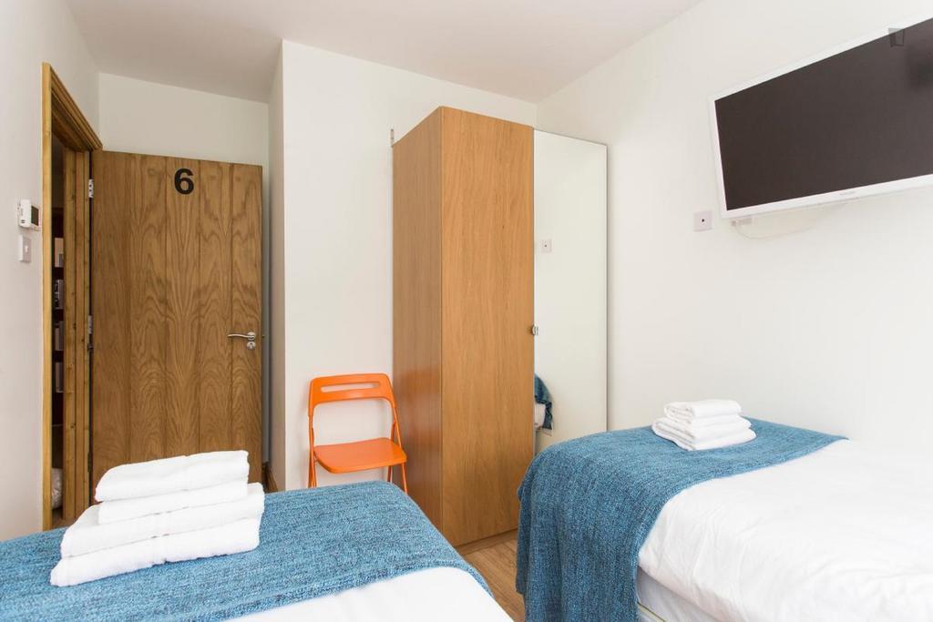Hotel 406 Harrow London Exterior foto